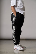 Load image into Gallery viewer, Brush Stroke Sweatpant - Black