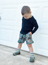 Load image into Gallery viewer, Mesh Camo Shorts