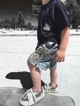 Load image into Gallery viewer, Mesh Camo Shorts