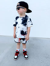 Load image into Gallery viewer, Red + White Checker