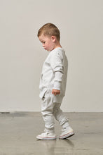 Load image into Gallery viewer, Jogger - Light Heather Grey