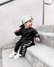 Load image into Gallery viewer, Side Checkered Jogger - Black