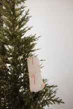 Load image into Gallery viewer, Muslin Quilt | Candy Cane