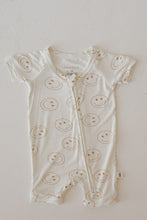 Load image into Gallery viewer, Bamboo Zip Shortie | Just Smile