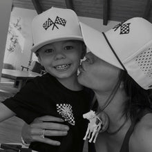 Load image into Gallery viewer, FINISH LINE WHITE ADVENTURE SNAPBACK