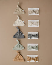 Load image into Gallery viewer, Vanilla Organic Ribbed Newborn Knot Hat