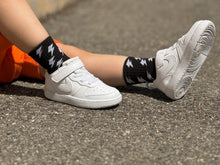 Load image into Gallery viewer, Briggs