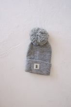 Load image into Gallery viewer, ff Knit Pom Top Beanie | Grey