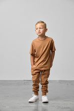 Load image into Gallery viewer, Oversized Bamboo Tee - Chestnut