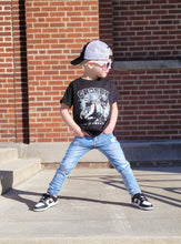 Load image into Gallery viewer, DISTRESSED JEANS -MEDIUM WASH