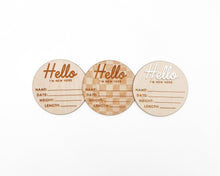 Load image into Gallery viewer, HELLO I'M NEW HERE BIRTH ANNOUNCEMENT SIGN