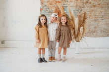 Load image into Gallery viewer, Desert Sand William {Premium Leather}