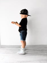 Load image into Gallery viewer, Classic Denim Short
