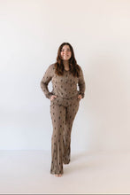 Load image into Gallery viewer, Women's Bamboo Pajamas | Brown & Black Lightning Bolt