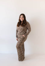 Load image into Gallery viewer, Women's Bamboo Pajamas | Brown & Black Lightning Bolt