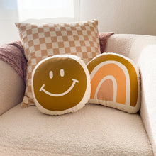 Load image into Gallery viewer, checkered pillow cover