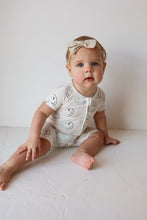 Load image into Gallery viewer, Shortie Bamboo Zip | Green Smiles