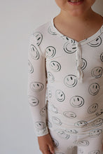 Load image into Gallery viewer, Bamboo Two Piece Pajamas | Green Smiles