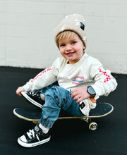 Load image into Gallery viewer, Beige Bolt Beanie