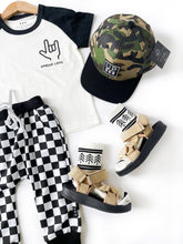 Load image into Gallery viewer, Pathfinder Sandals