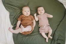 Load image into Gallery viewer, Olive Bamboo Quilt