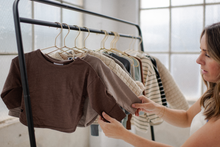 Load image into Gallery viewer, Pike Street Long Sleeve | Mocha