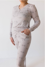 Load image into Gallery viewer, Women's Bamboo Pajamas | Arm Day