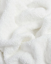 Load image into Gallery viewer, Snug Throw