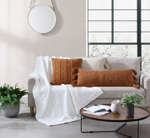 Load image into Gallery viewer, Snug Bed Blanket