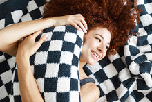 Load image into Gallery viewer, Checkerboard Throw