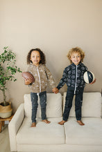 Load image into Gallery viewer, Cohen Zip Up Hoodie