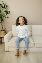 Load image into Gallery viewer, Parker Jeans