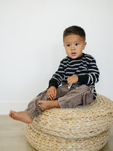 Load image into Gallery viewer, Wes Jeans