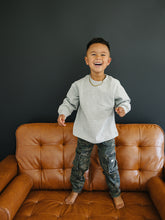 Load image into Gallery viewer, Keaton Long Sleeve