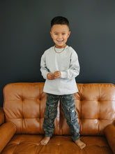 Load image into Gallery viewer, Wes Jeans