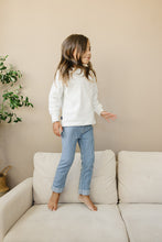 Load image into Gallery viewer, Parker Jeans