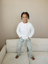 Load image into Gallery viewer, Charlie Jeans