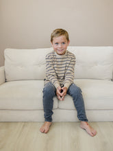 Load image into Gallery viewer, Ozzy Long Sleeve