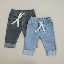 Load image into Gallery viewer, Parker Jeans