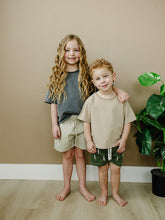 Load image into Gallery viewer, Aspen Tee