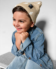 Load image into Gallery viewer, Beige Bolt Beanie