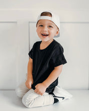 Load image into Gallery viewer, Basic Tee - Black