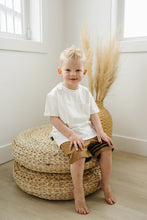 Load image into Gallery viewer, Leo Shorts