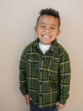 Load image into Gallery viewer, Max Button Up Shirt