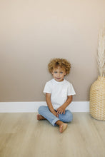 Load image into Gallery viewer, Parker Jeans