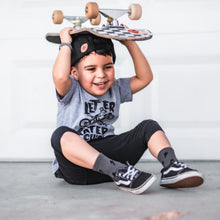 Load image into Gallery viewer, Storm