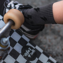 Load image into Gallery viewer, Storm