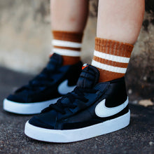 Load image into Gallery viewer, Vic V2