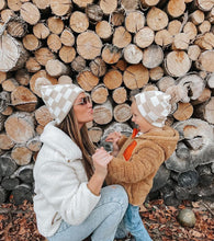 Load image into Gallery viewer, TAN CHECKERED BEANIE
