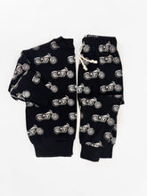Load image into Gallery viewer, Jogger Set | Born to Ride Black
